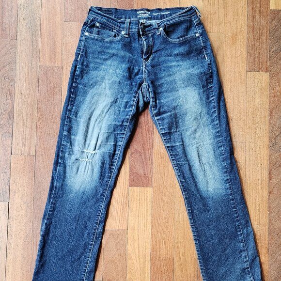 Signature by Levi Strauss Faded Wash Curvy Straight Jeans Size W29 L32 - Picture 2 of 16